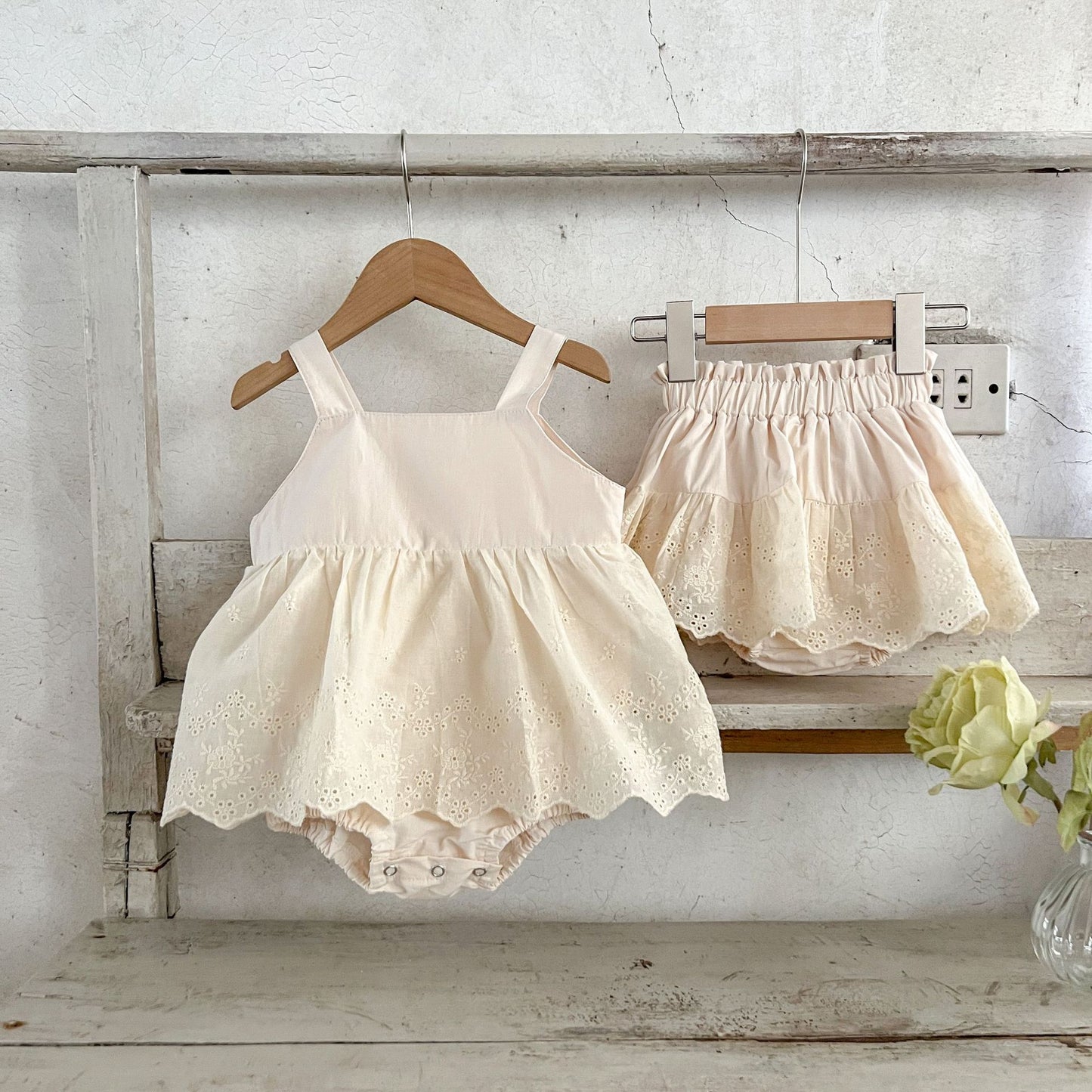 DK2403韓版刺繡花邊吊帶哈衣裙純棉百搭麵包褲2023.07.04