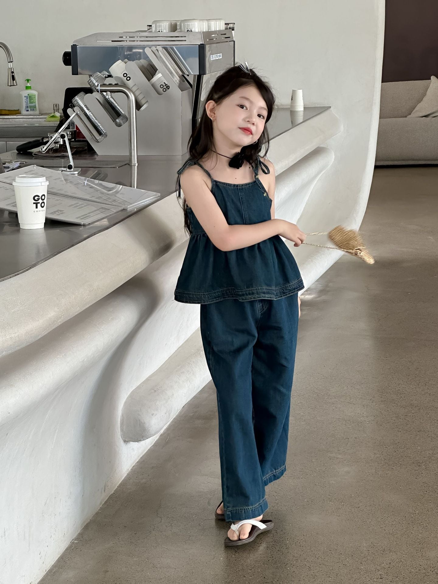 CJ4977韓版夏季女童辣妹風牛仔吊帶娃娃衫闊腿褲套裝兩件套2024.06.11