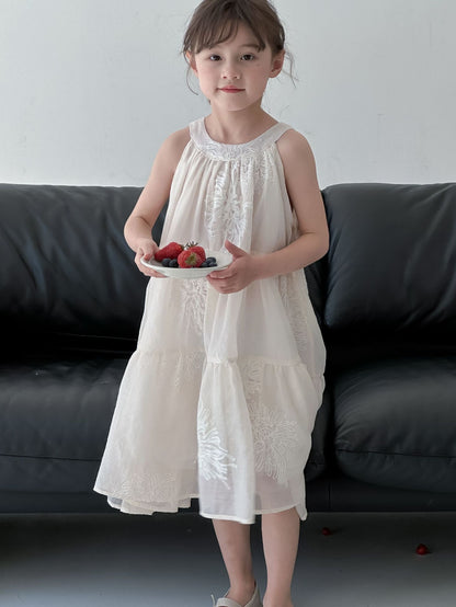 CA4856夏季度假風掛脖露背仙女連衣裙2024.04.09