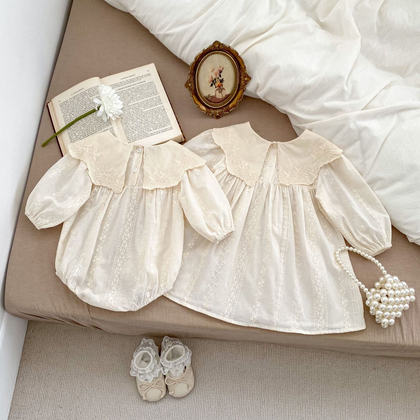 DH0032春季花朵刺繡大翻領長袖包屁衣姐妹裙2024.01.09