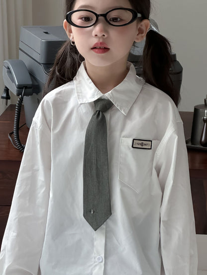 CA4182秋季女童學院風貼標襯衫灰色短裙兩件套2024.08.06