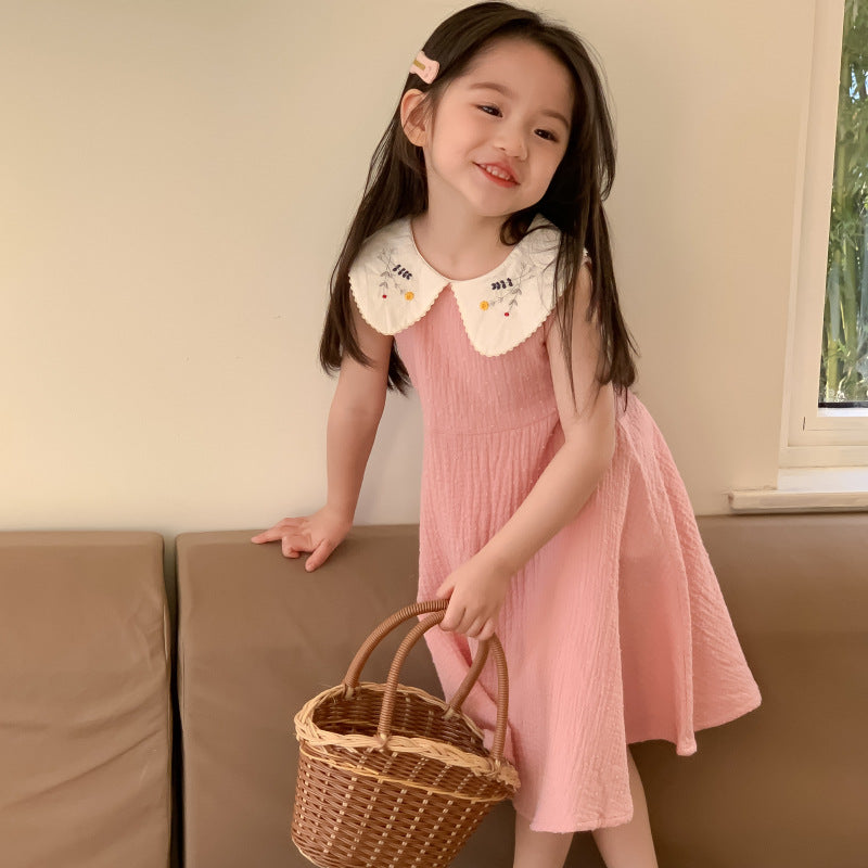 AM1686夏季娃娃領刺繡甜美無袖公主裙2024.03.29