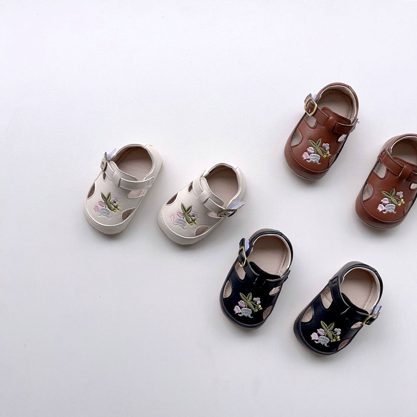 DN9207嬰兒鞋子夏季復古花朵刺繡女寶寶軟底防滑學步小皮鞋2024.05.17