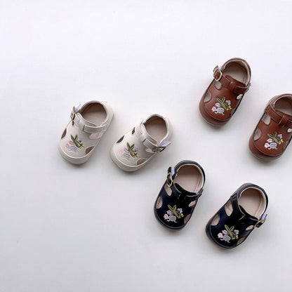 DN9207嬰兒鞋子夏季復古花朵刺繡女寶寶軟底防滑學步小皮鞋2024.05.17