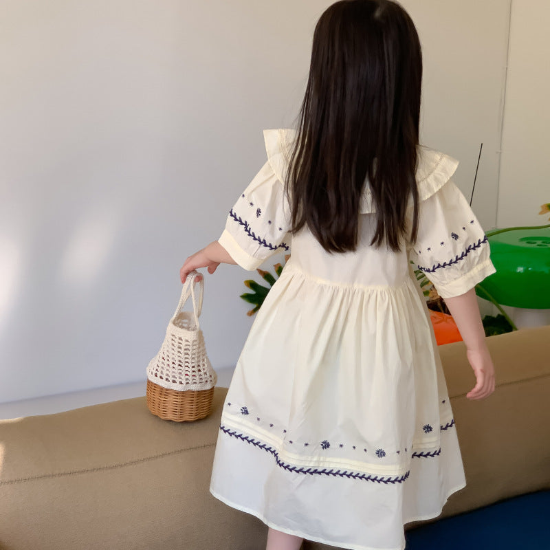 AM1682夏季復古宮廷風娃娃領刺繡花朵設計寬鬆泡泡袖裙子2024.03.29