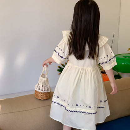 AM1682夏季復古宮廷風娃娃領刺繡花朵設計寬鬆泡泡袖裙子2024.03.29