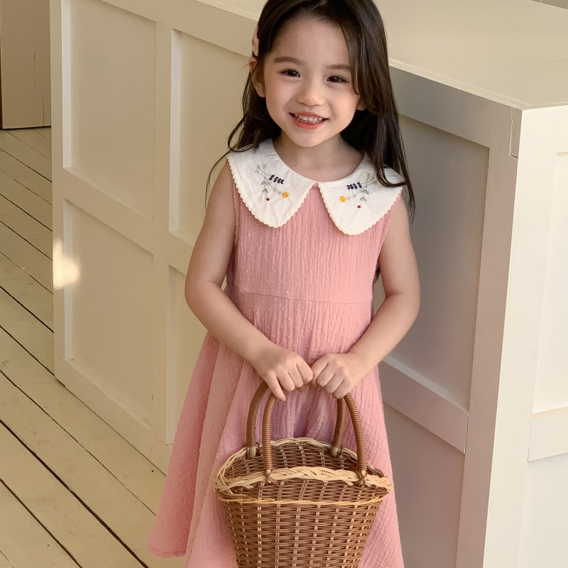 AM1686夏季娃娃領刺繡甜美無袖公主裙2024.03.29