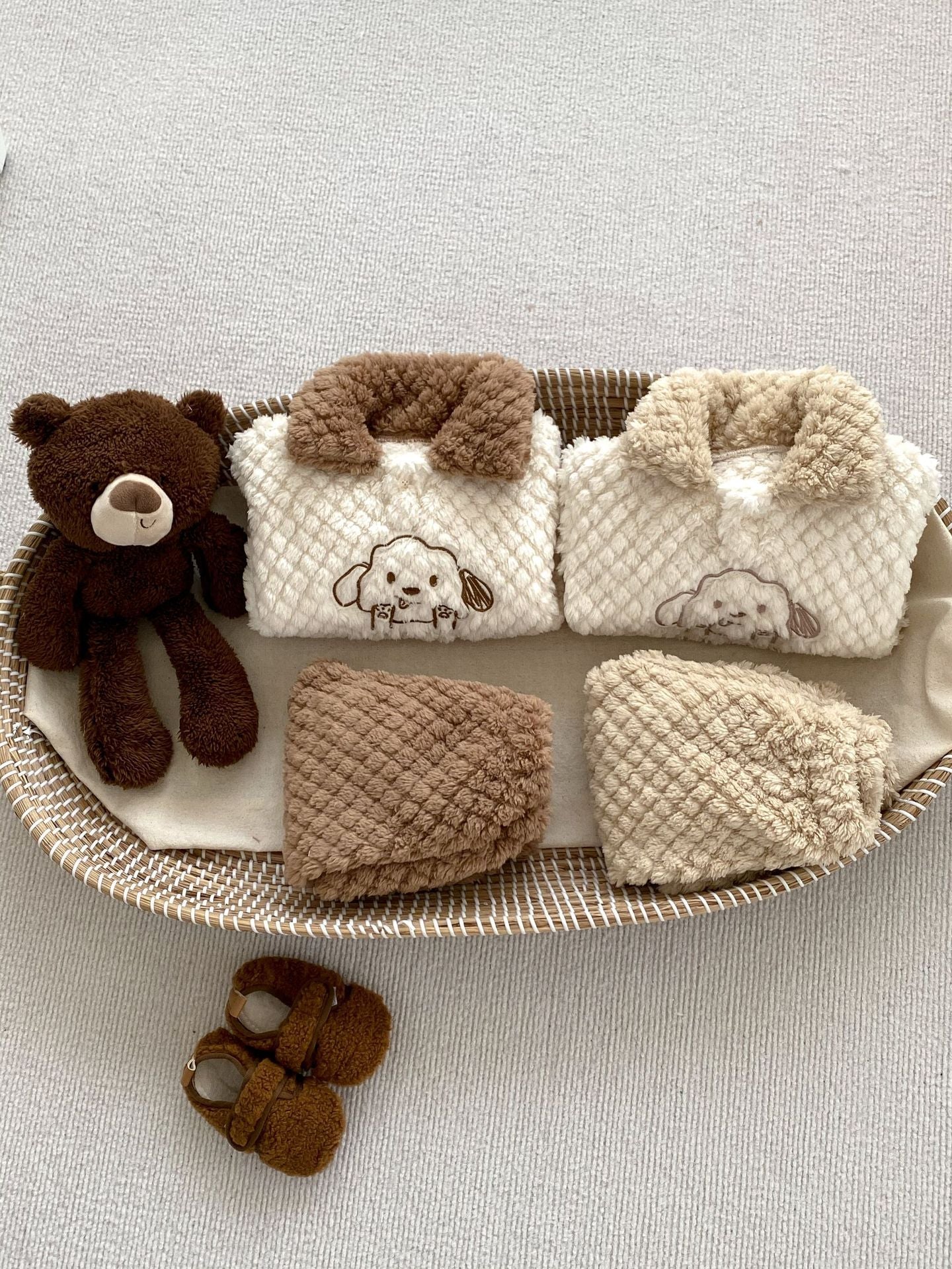 DN0058冬季加絨可愛卡通刺繡保暖兩件套2023.11.17